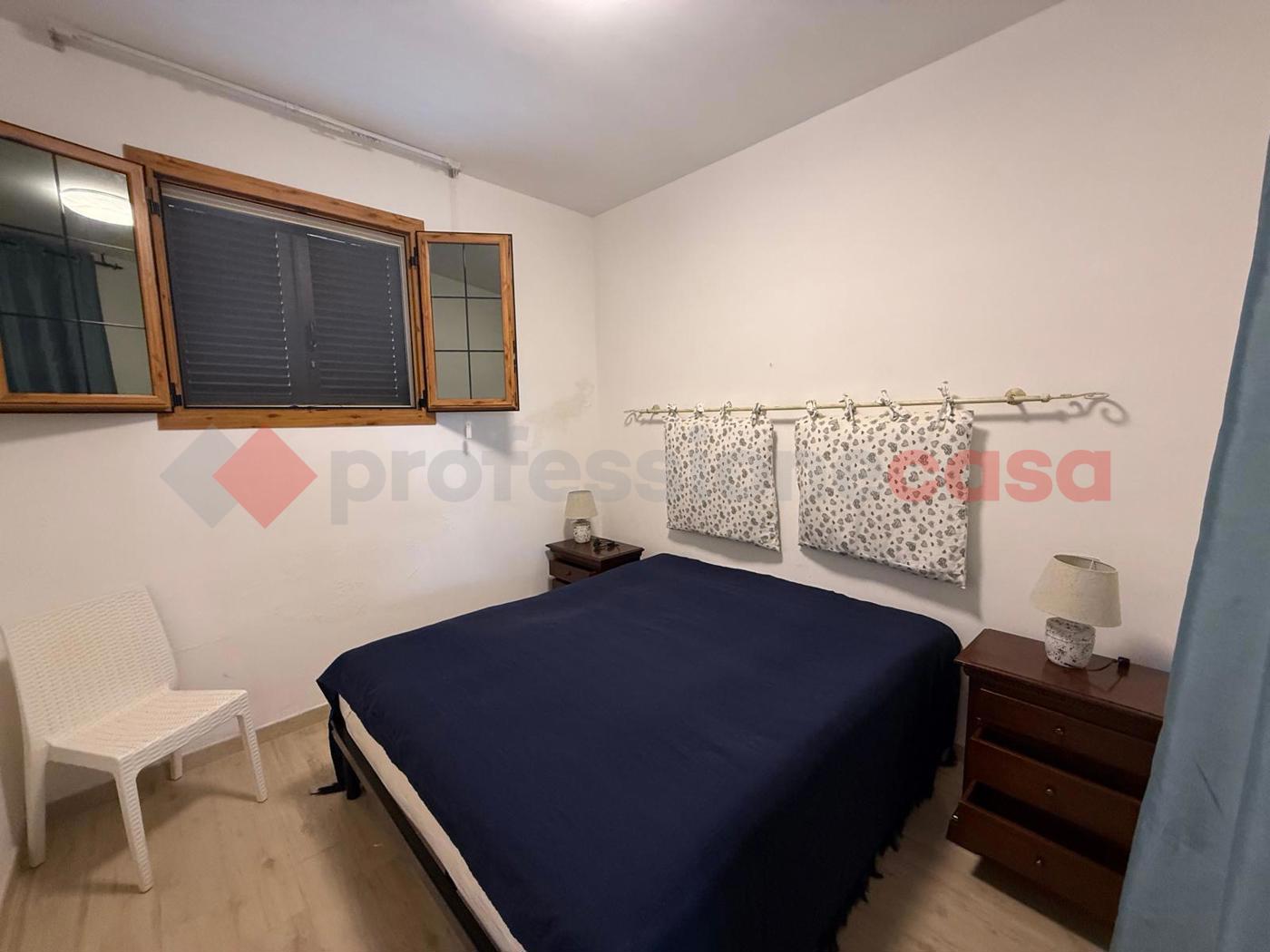 Trilocale con giardino a Maruggio