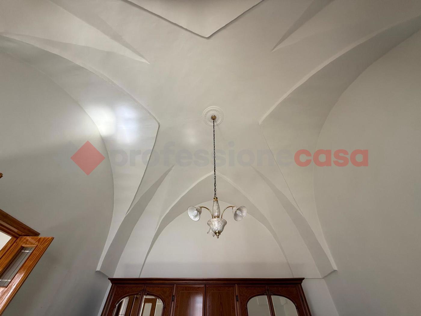 Casa indipendente con giardino a Maruggio