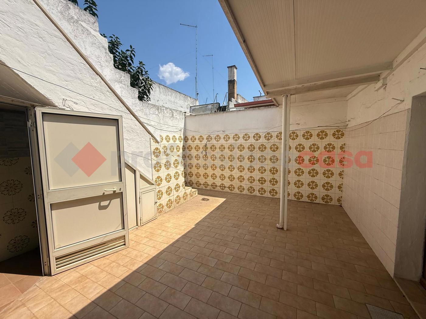 Casa indipendente con giardino a Maruggio