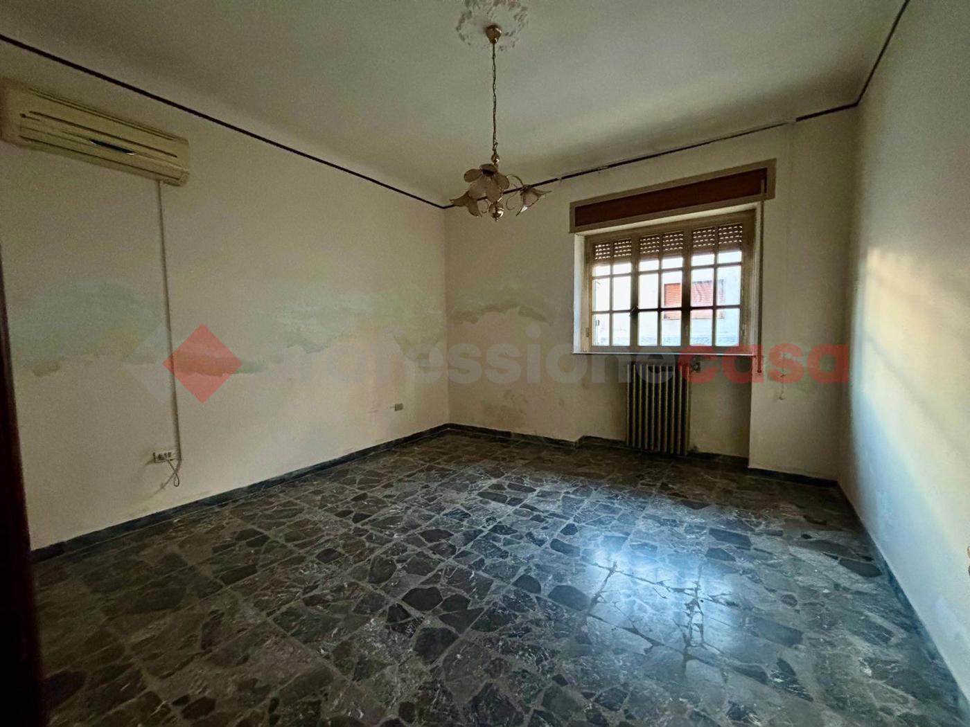 Stabile/Palazzo in vendita a Torricella