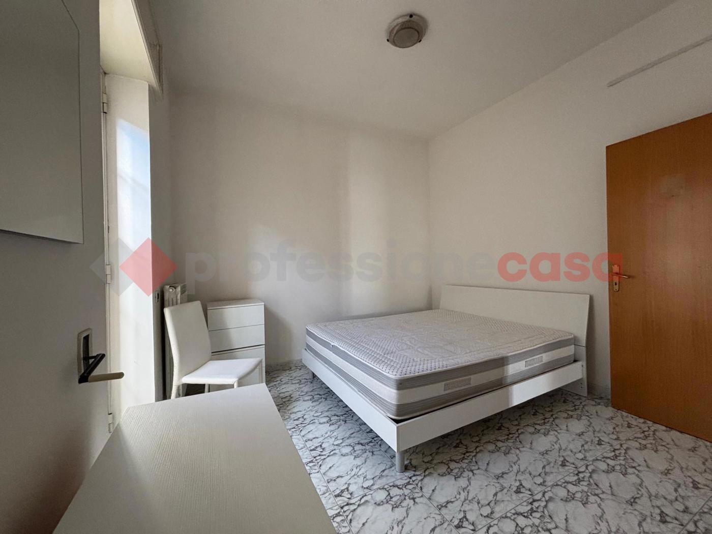 Quadrilocale arredato in affitto a Manduria