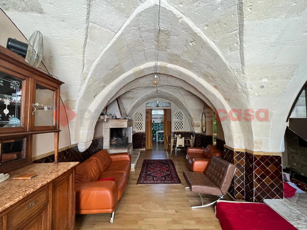 Casa indipendente in vendita a Sava