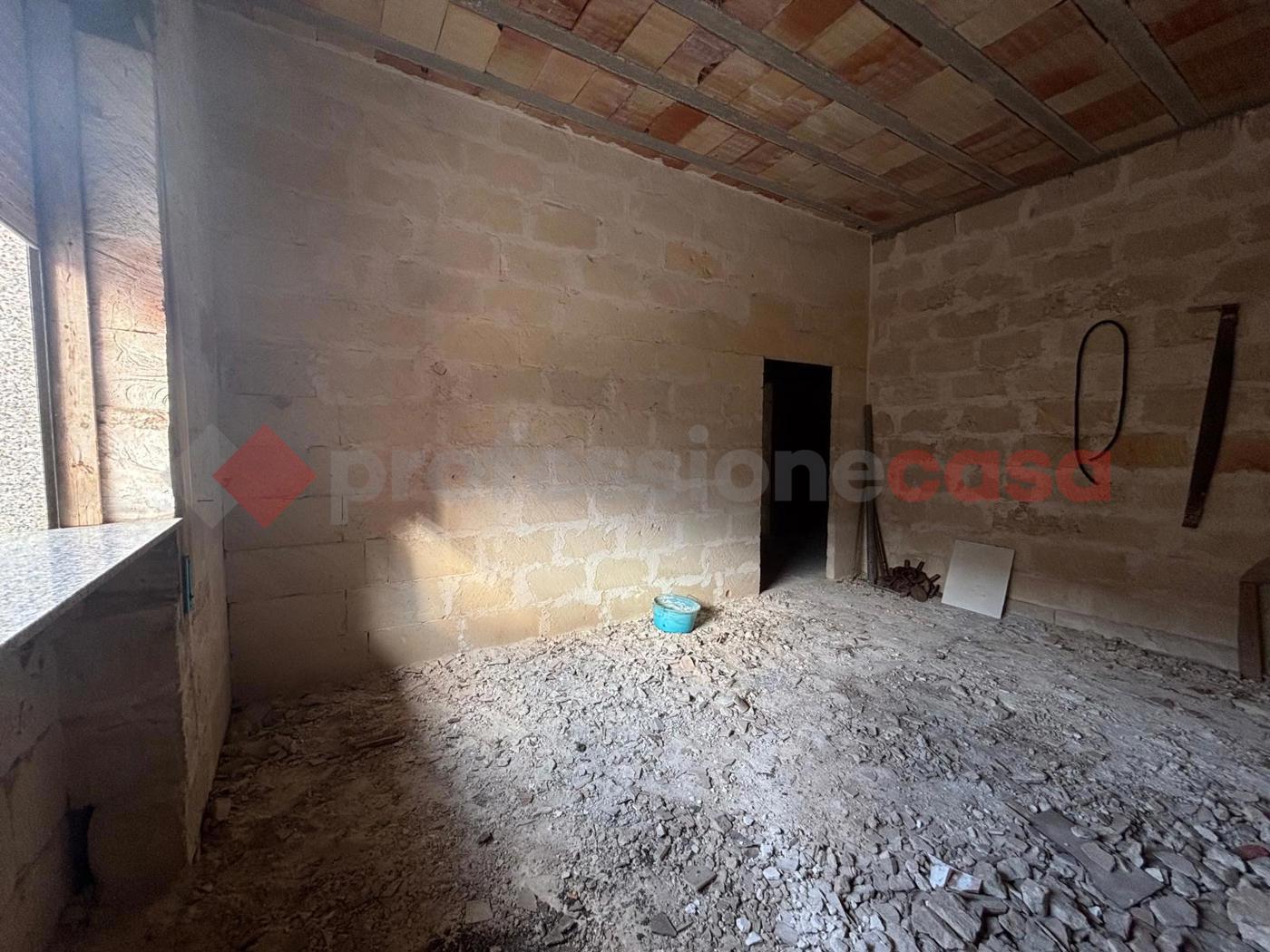 Appartamento da ristrutturare a Manduria