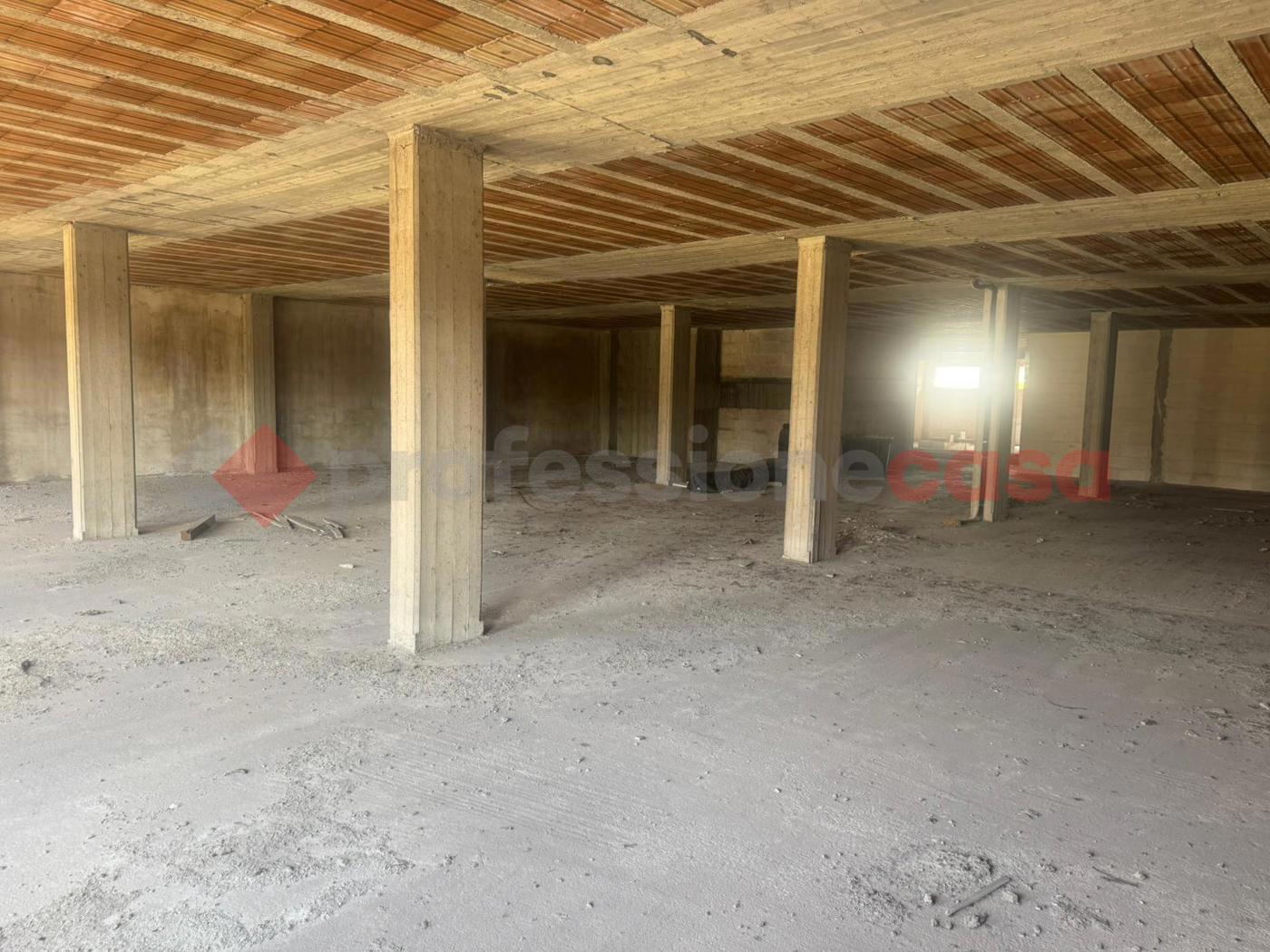 Negozio in affitto a Manduria