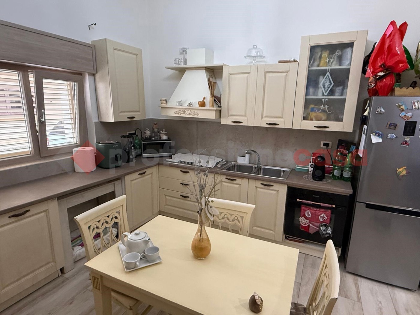 Stabile/Palazzo in vendita a Sava