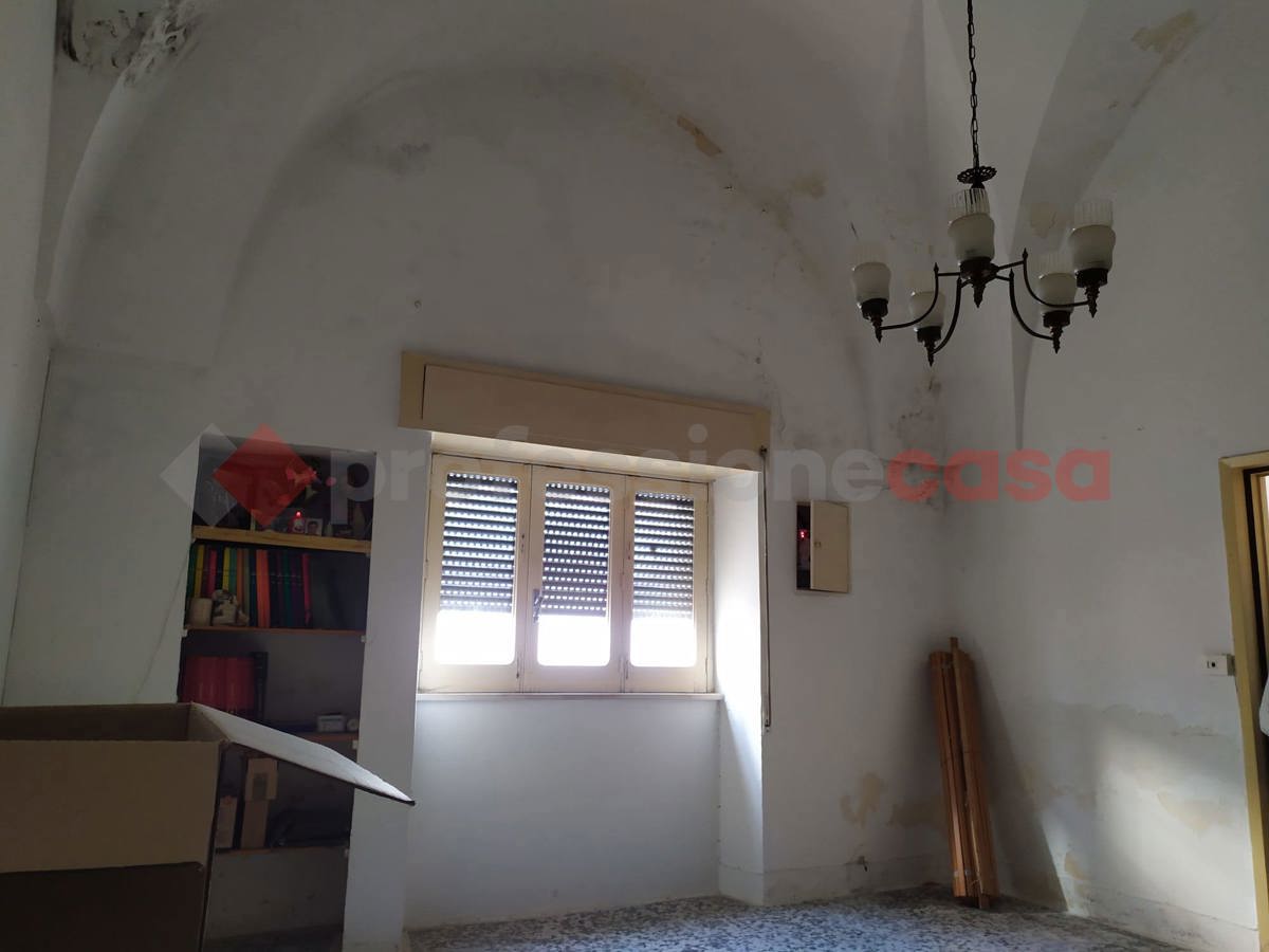 Casa indipendente con giardino a Manduria