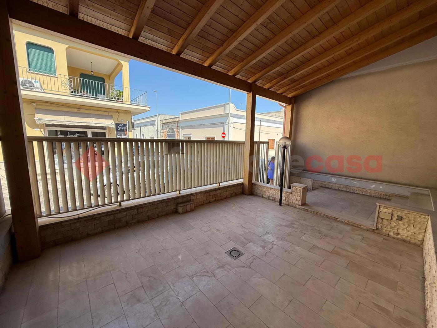 Casa indipendente con giardino a Manduria