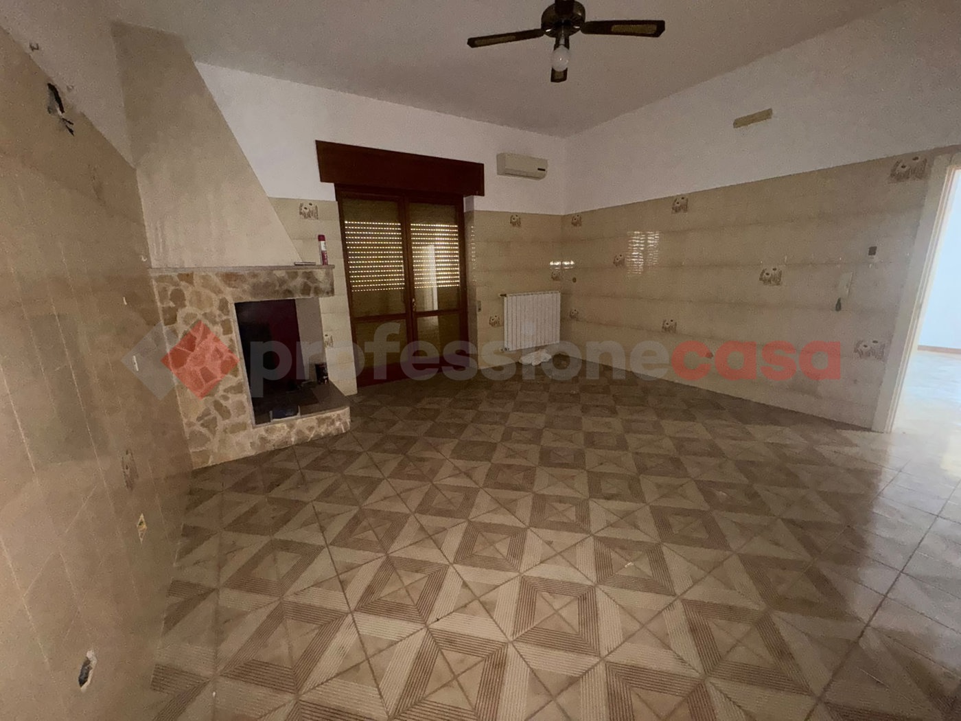 Villa con giardino a Lizzano