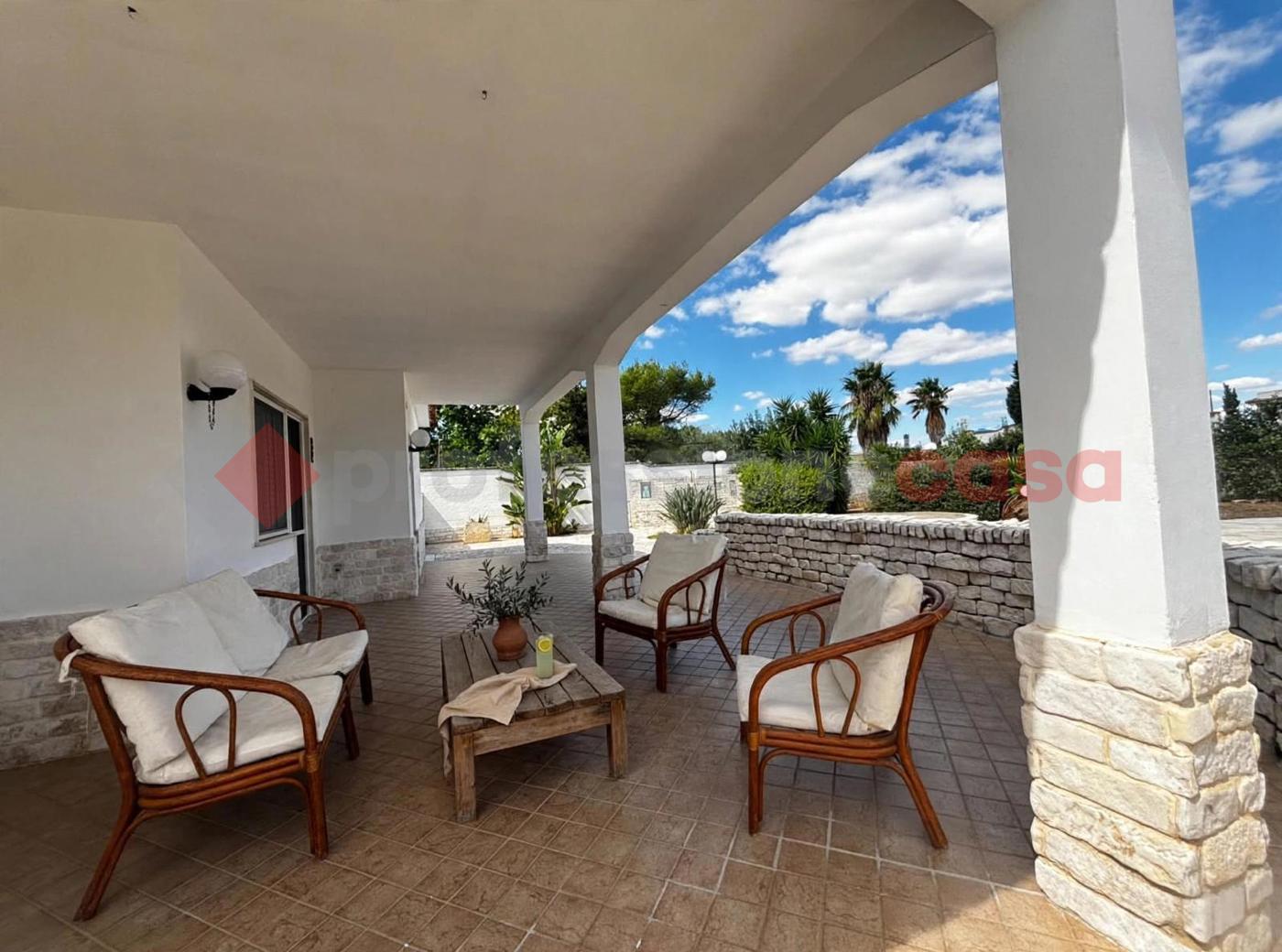 Villa con giardino a Maruggio
