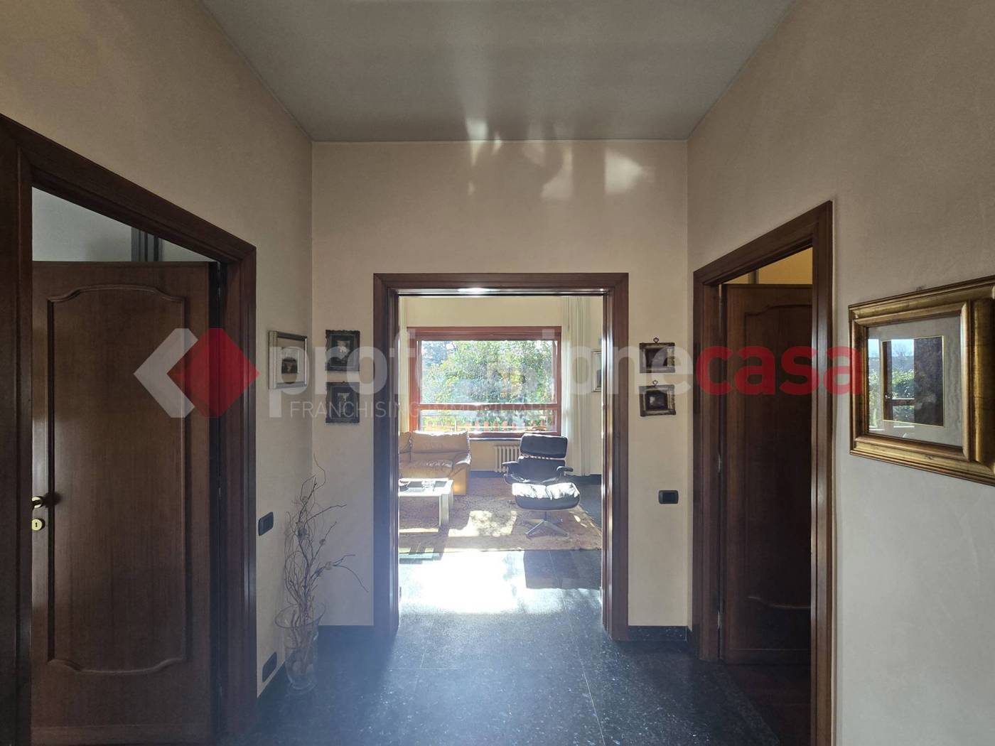 Villa con giardino a Roma