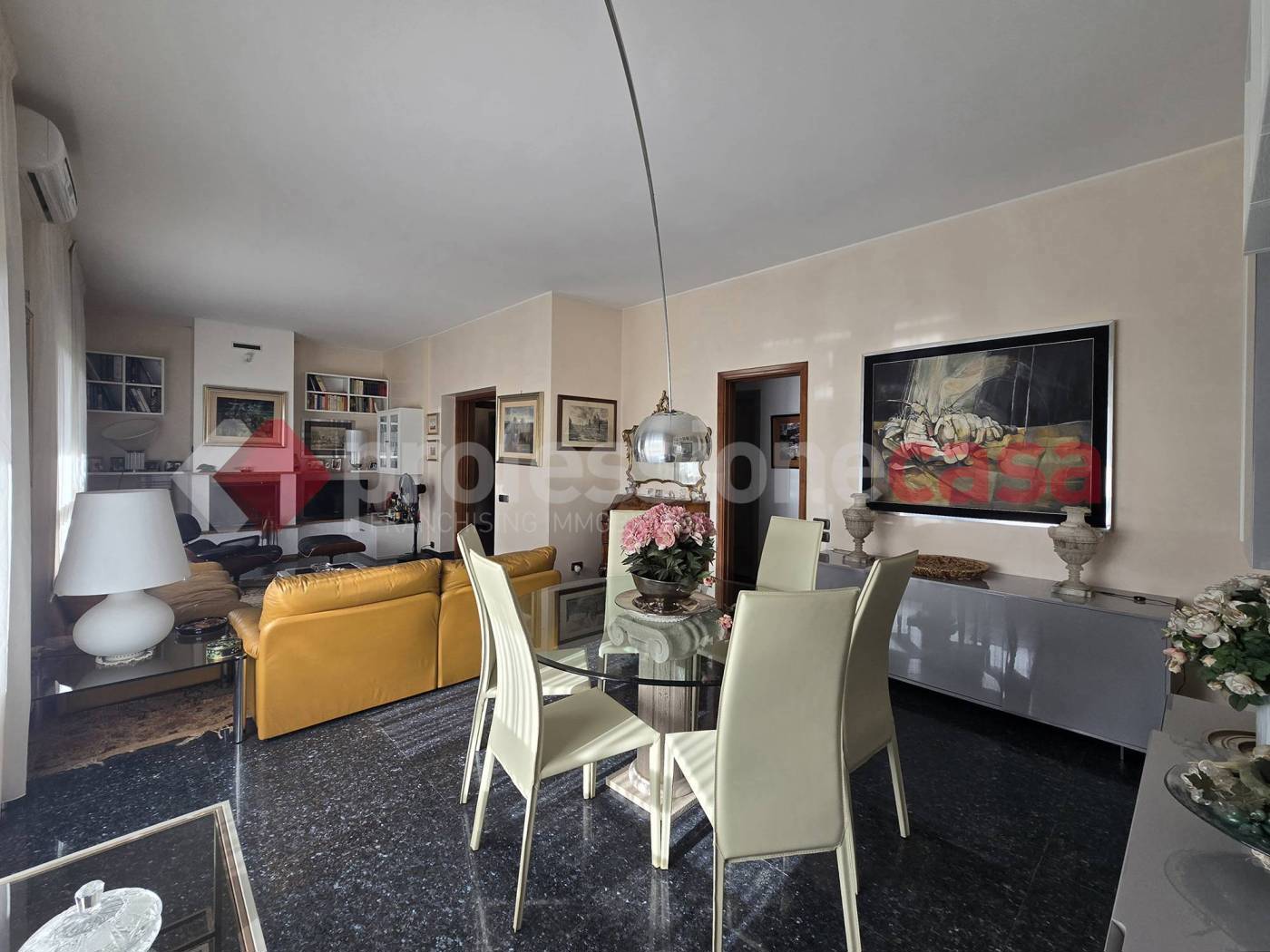 Villa con giardino a Roma