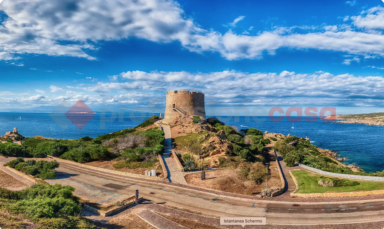 Trilocale in vendita a Santa Teresa Gallura