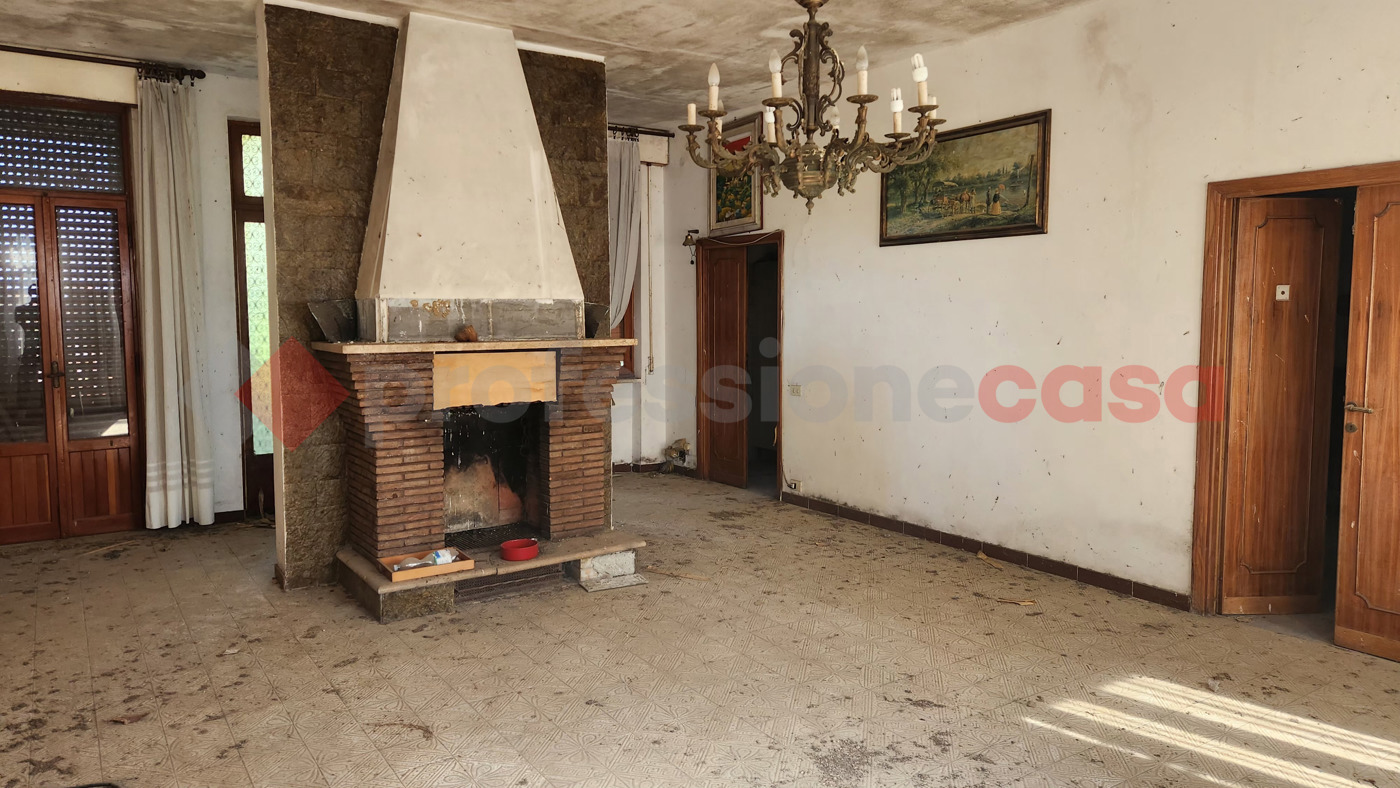 Villa con giardino a Roma