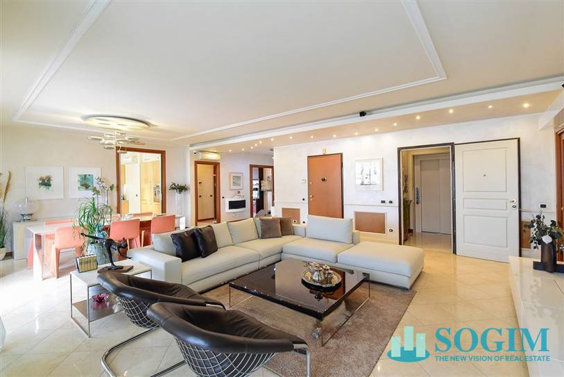 Appartamento in vendita a Seregno