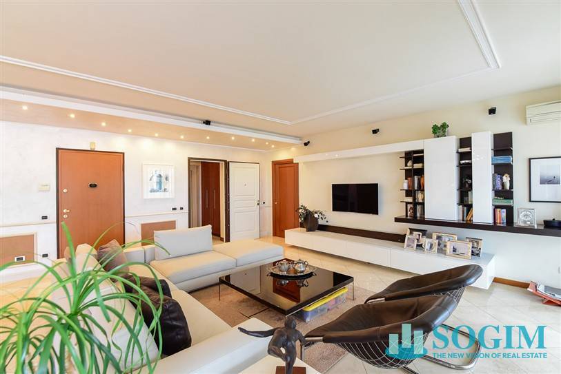 Appartamento in vendita a Seregno