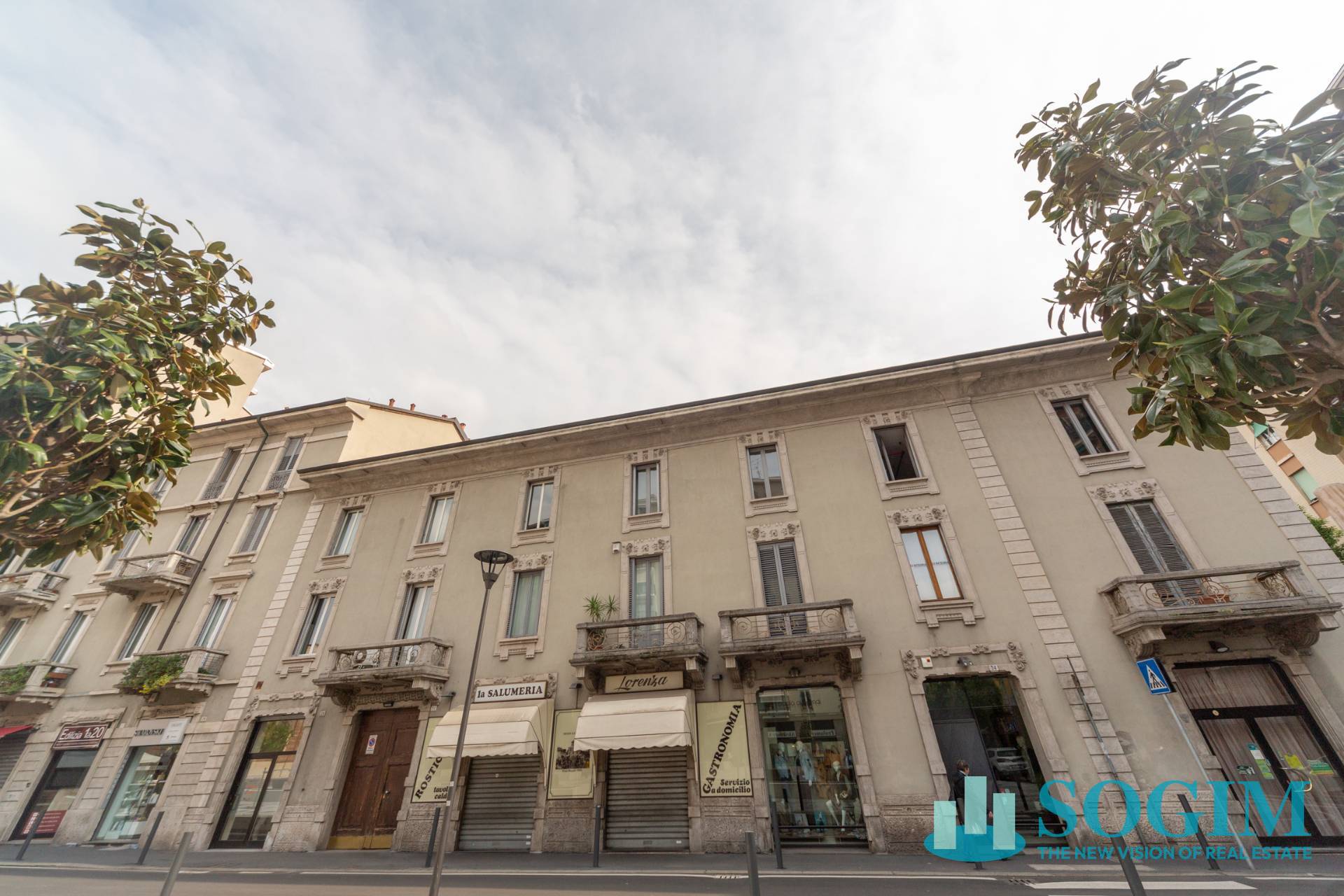 Immobile commerciale in affitto a Sesto San Giovanni