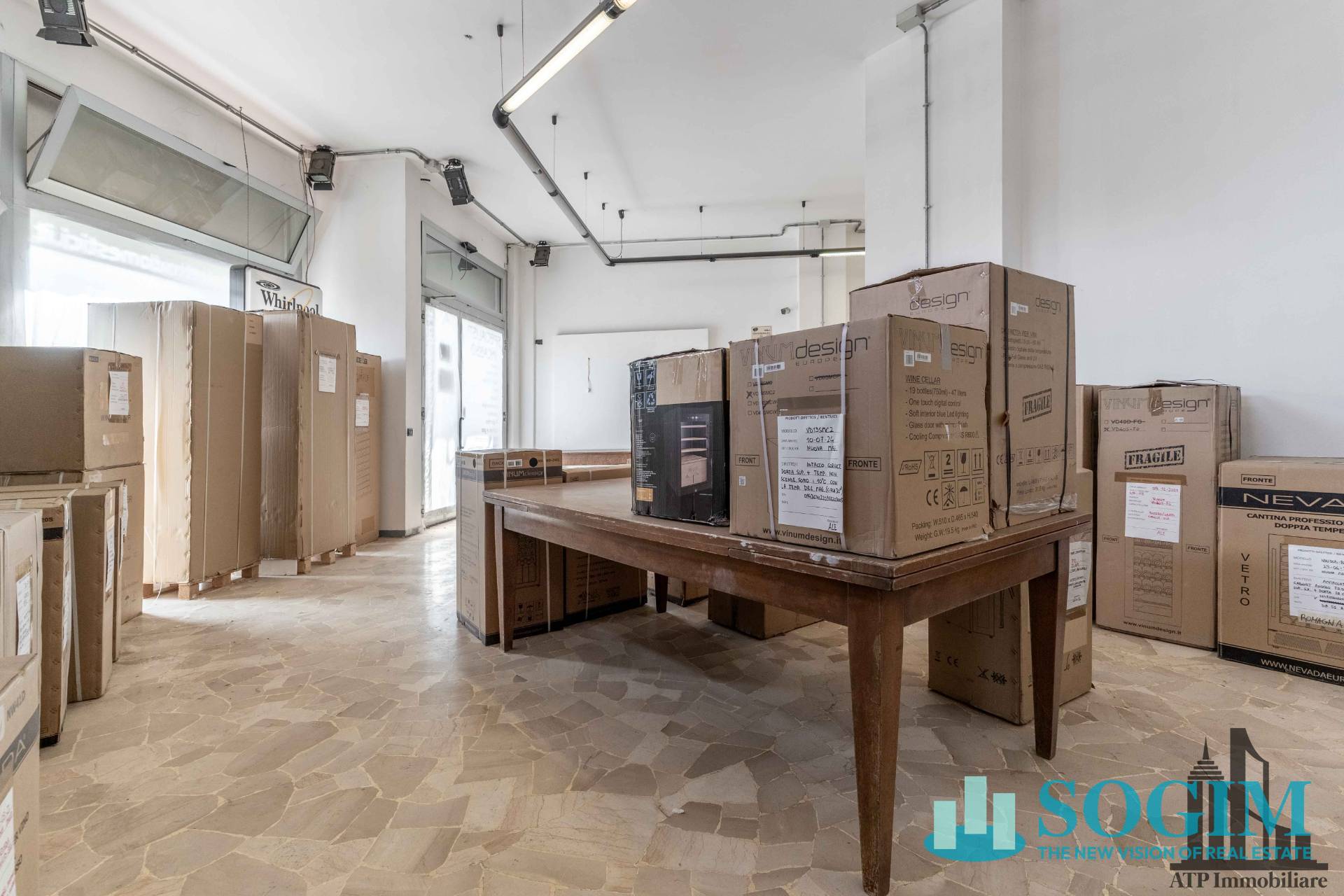 Negozio in vendita a Cinisello Balsamo