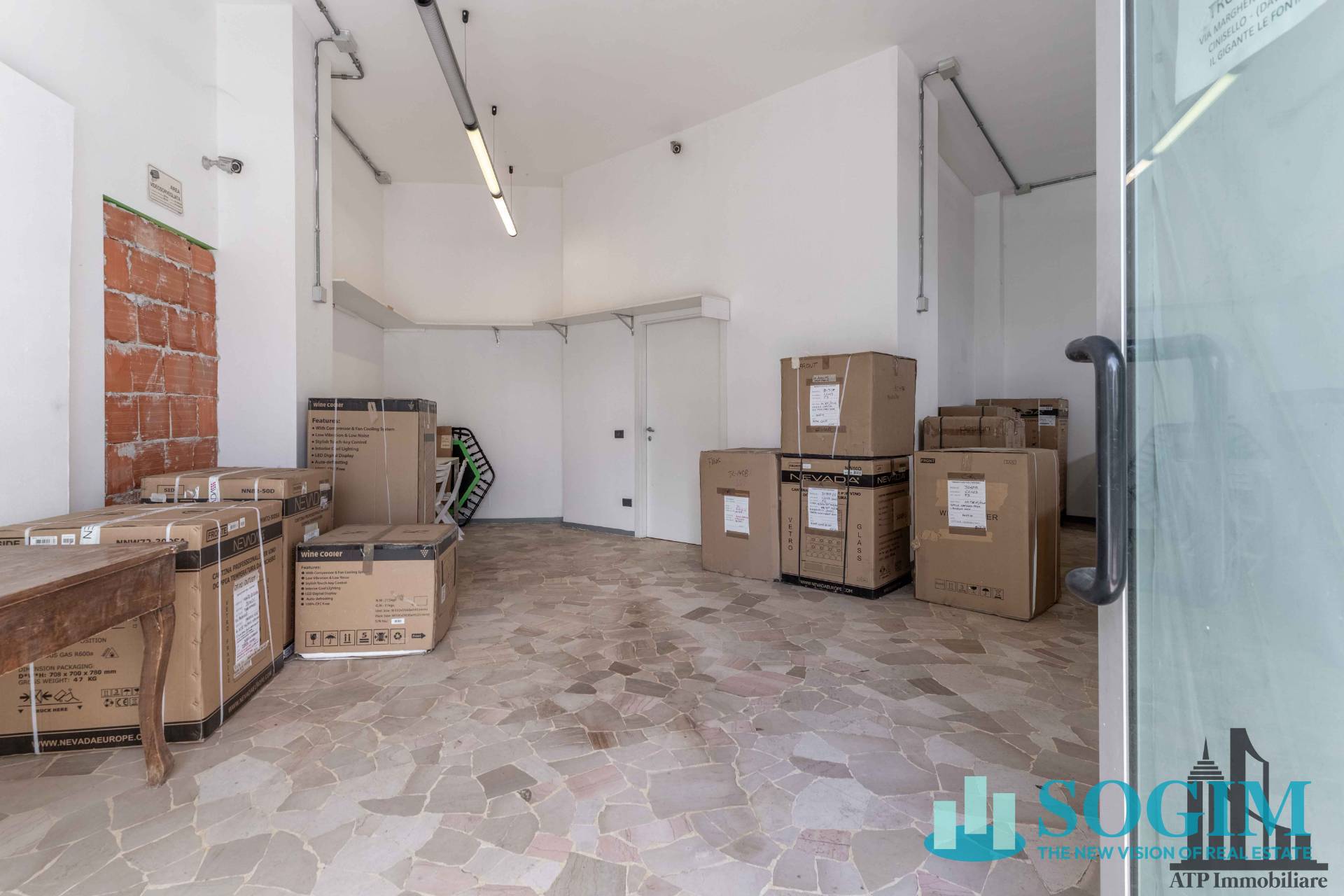 Negozio in vendita a Cinisello Balsamo