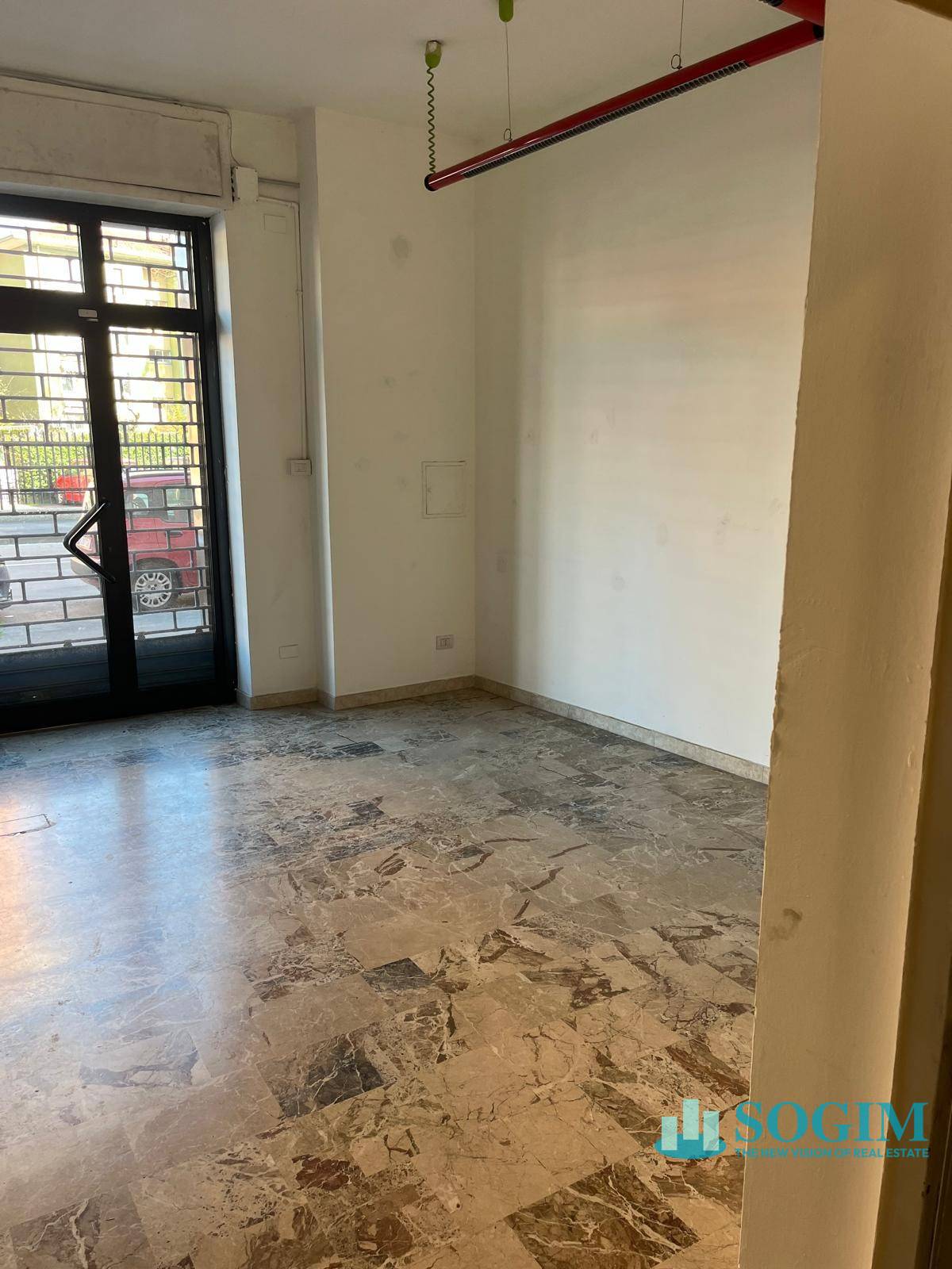 Immobile commerciale in vendita a Sesto San Giovanni