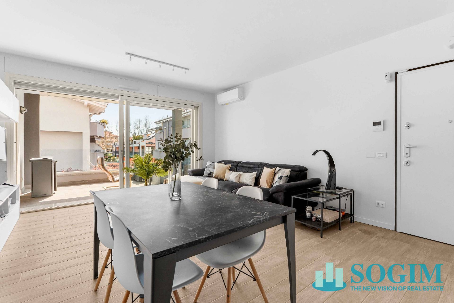 Appartamento in vendita a Muggi