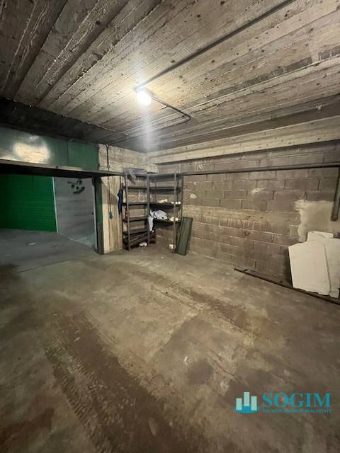 Box o garage in vendita a Sesto San Giovanni