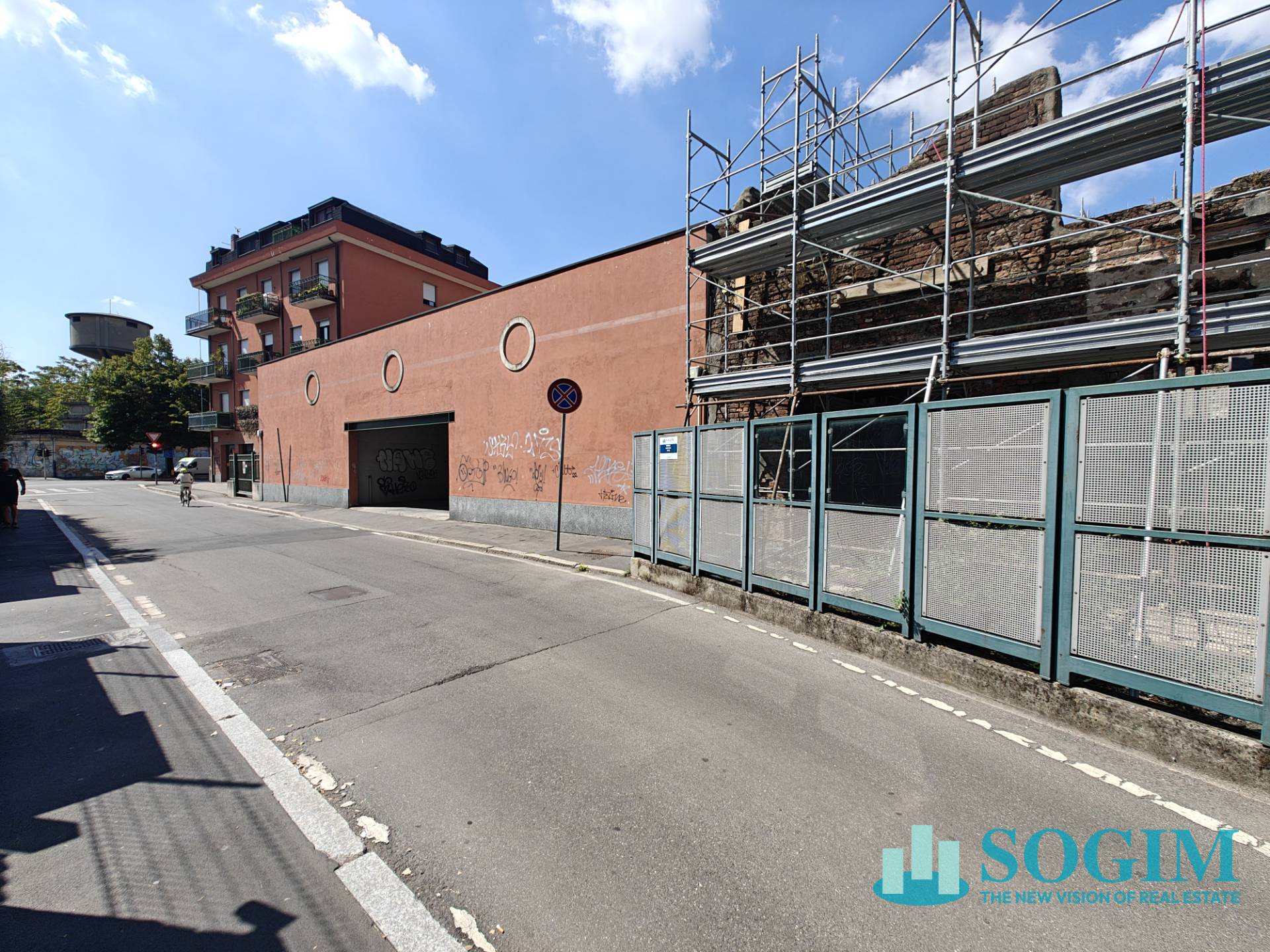 Box o garage in vendita a Sesto San Giovanni