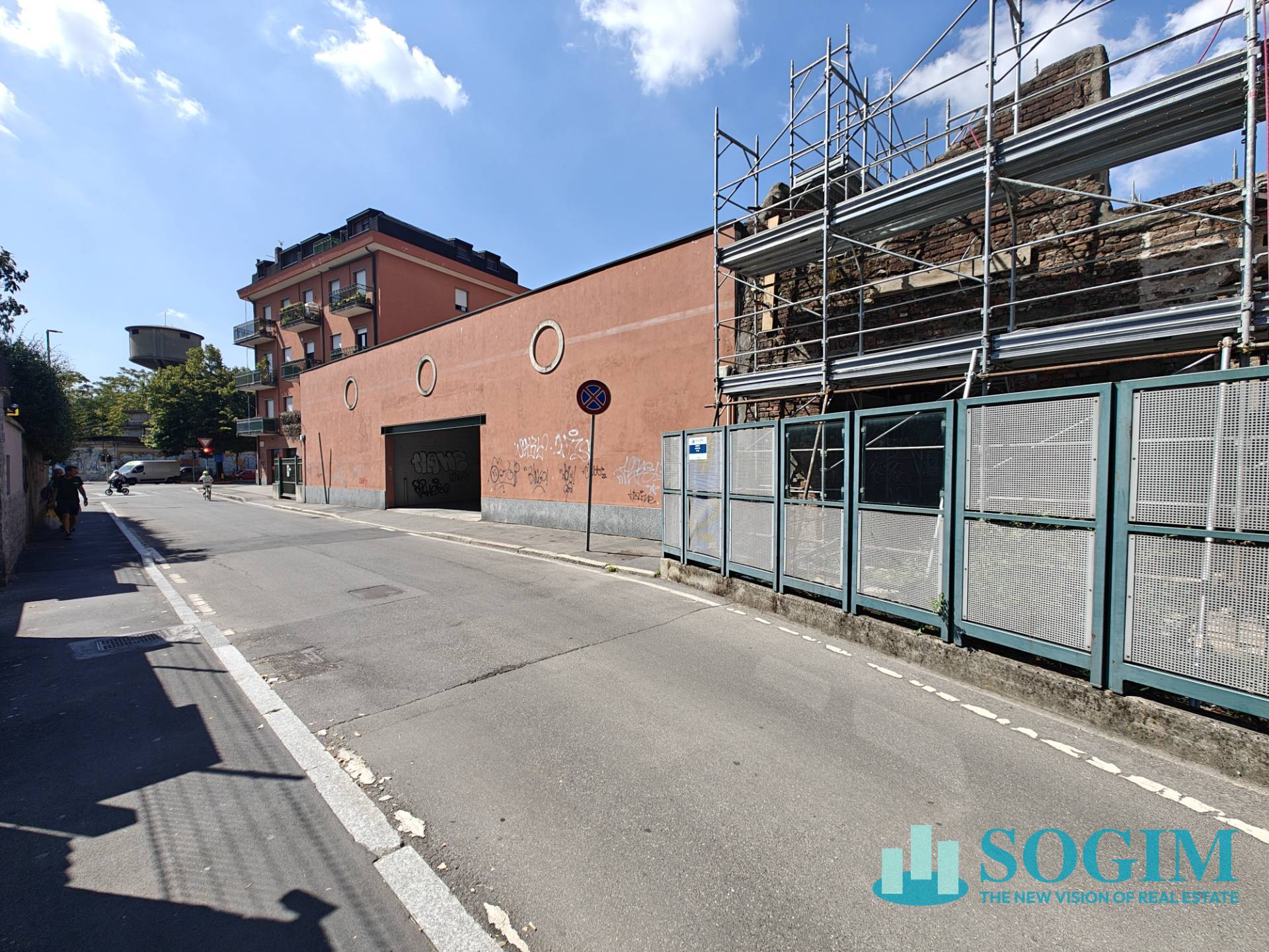 Box o garage in vendita a Sesto San Giovanni